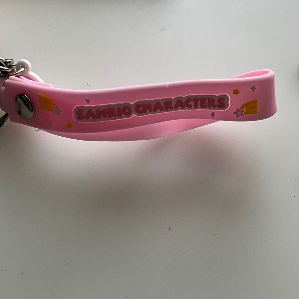 NWT San Rio Hello Kitty Pink and Red Keychain Charm - Picture 3 of 5